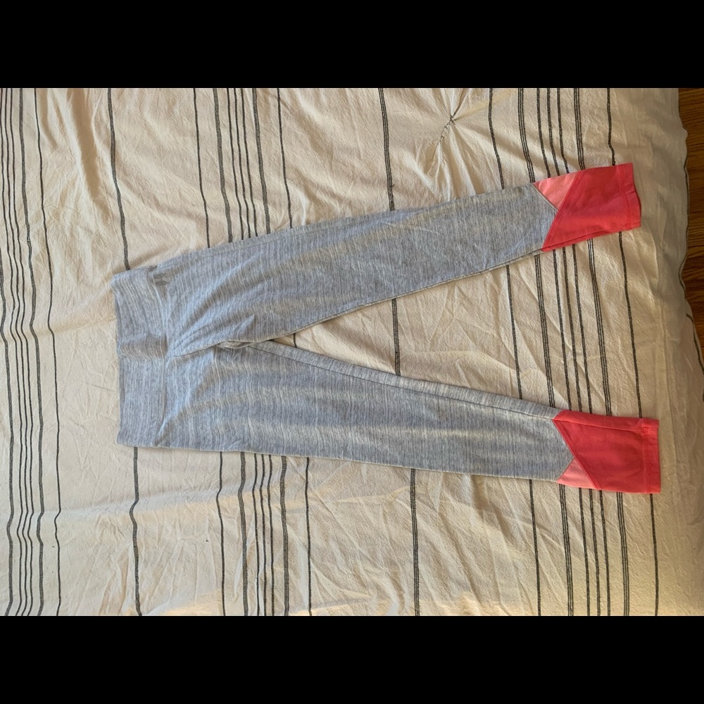 Size small leggings
